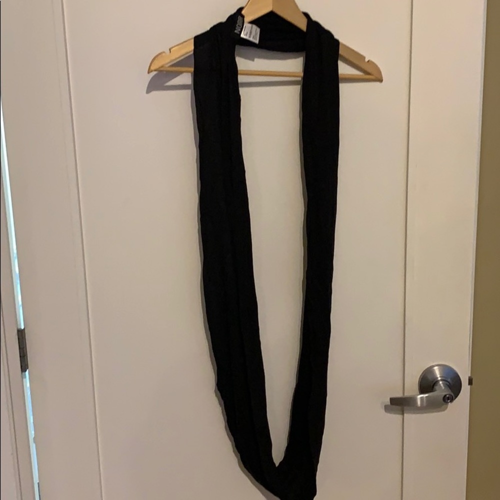 Norr black infinity scarf